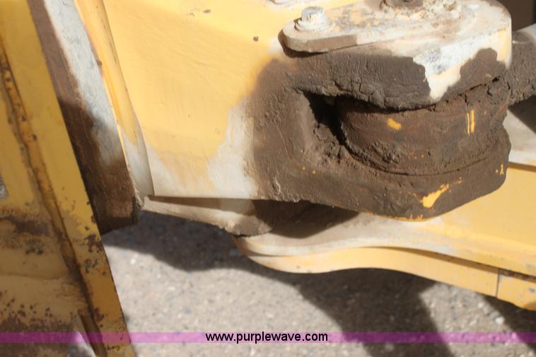 image for item AE9043 1999 Volvo A30C articulated haul truck