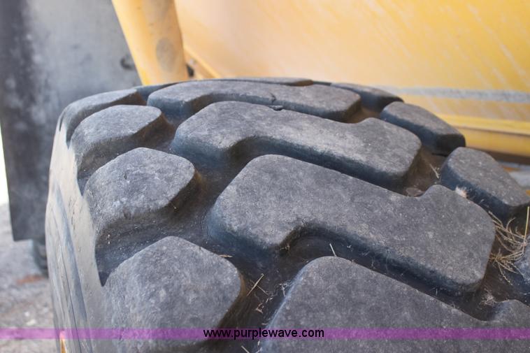 image for item AE9043 1999 Volvo A30C articulated haul truck