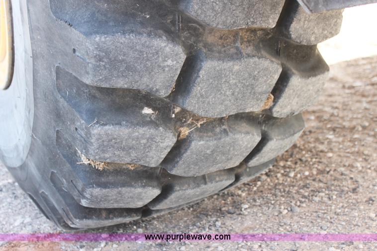 image for item AE9043 1999 Volvo A30C articulated haul truck