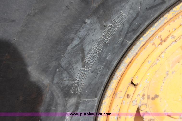 image for item AE9043 1999 Volvo A30C articulated haul truck