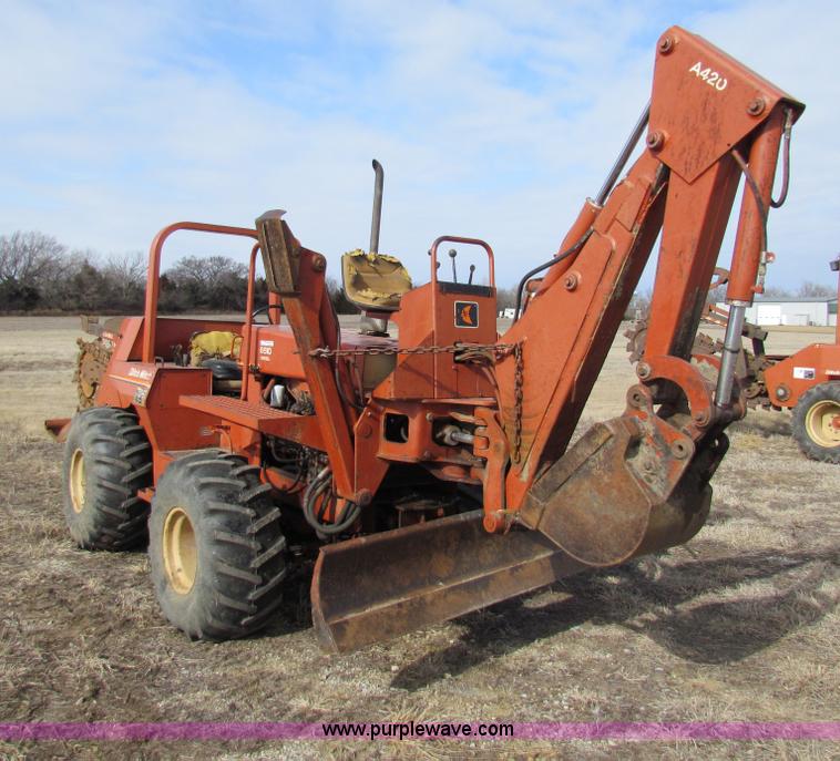 image for item AE9048 Ditch Witch 6510 trencher