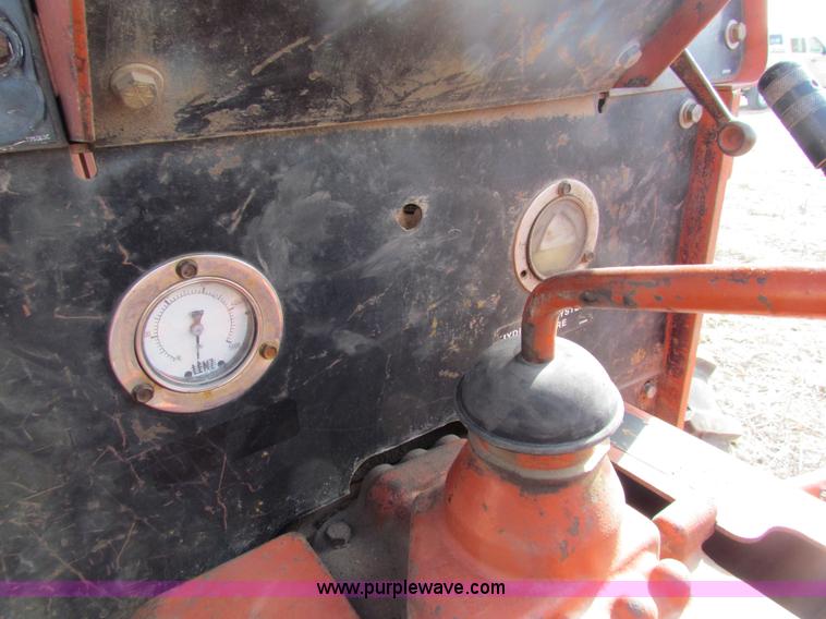 image for item AE9048 Ditch Witch 6510 trencher