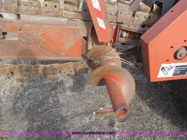 image for item AE9048 Ditch Witch 6510 trencher