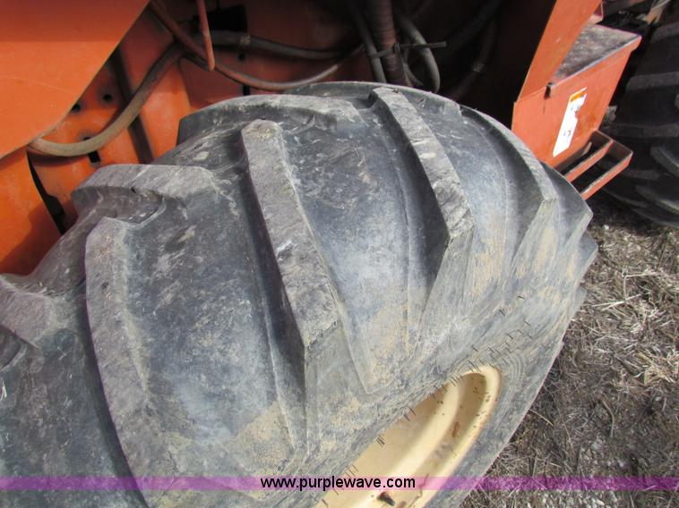 image for item AE9048 Ditch Witch 6510 trencher