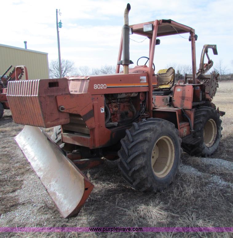 image for item AE9049 Ditch Witch 8020 trencher