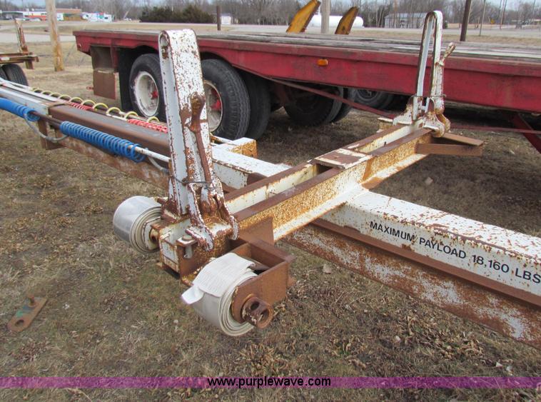 image for item AE9054 1995 Kieffer pole trailer