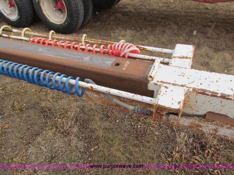 image for item AE9054 1995 Kieffer pole trailer