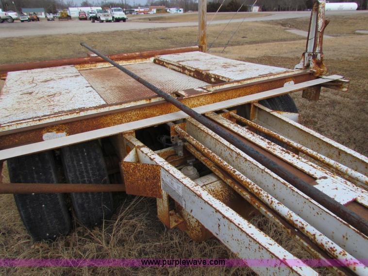 image for item AE9054 1995 Kieffer pole trailer