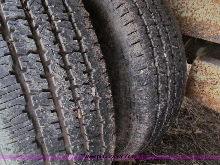 image for item AE9054 1995 Kieffer pole trailer