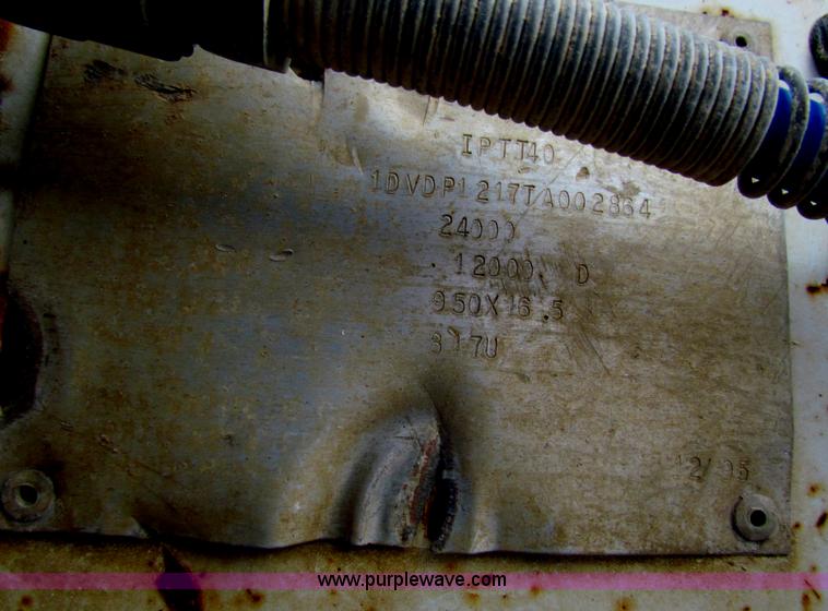 image for item AE9054 1995 Kieffer pole trailer