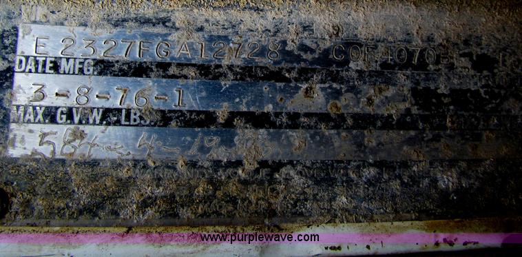 image for item AE9058 1976 International Transtar II semi truck