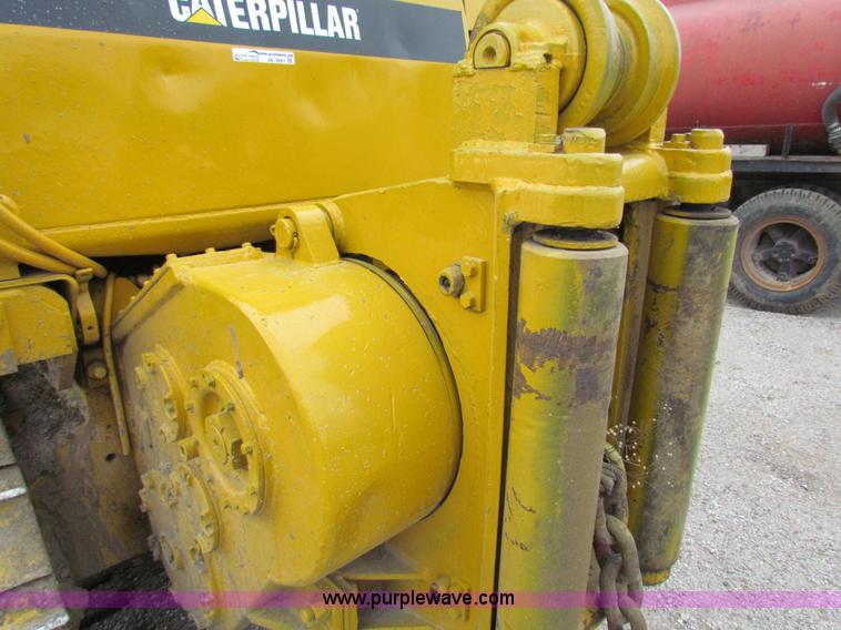 image for item AE9061 1981 Caterpillar D6D dozer