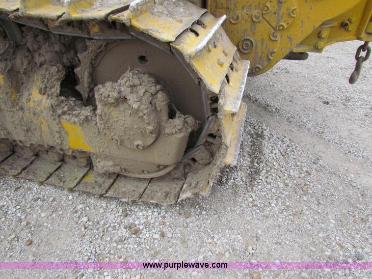 image for item AE9061 1981 Caterpillar D6D dozer