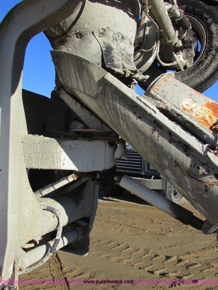 image for item AN9131 1989 International Paystar 5000 mixer truck