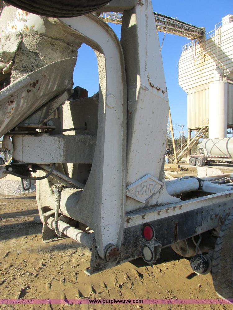 image for item AN9131 1989 International Paystar 5000 mixer truck