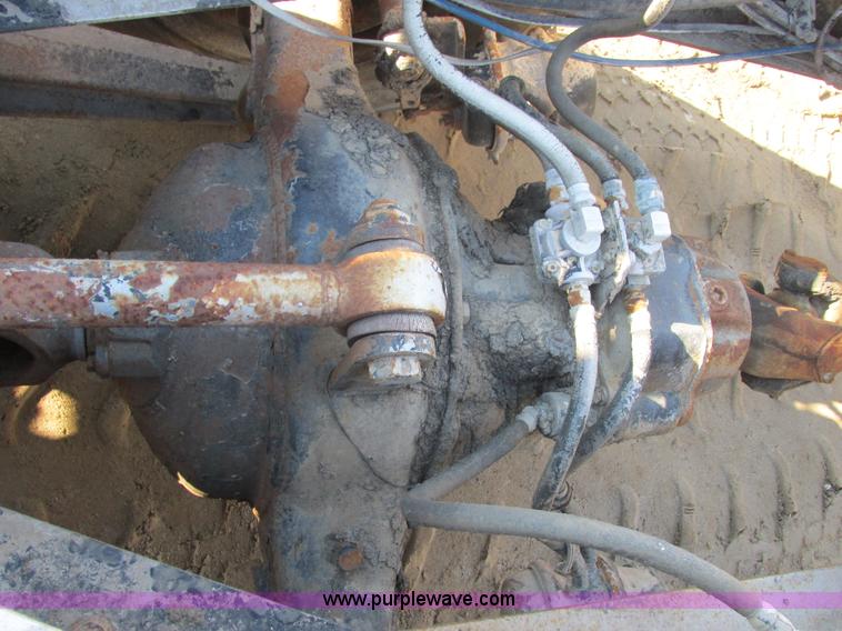 image for item AN9131 1989 International Paystar 5000 mixer truck