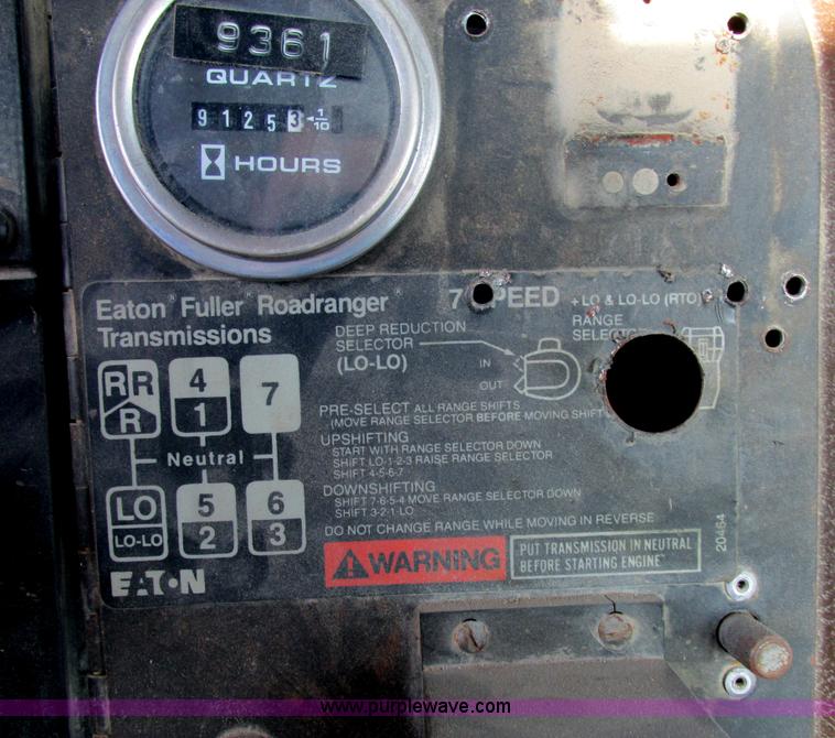 image for item AN9131 1989 International Paystar 5000 mixer truck