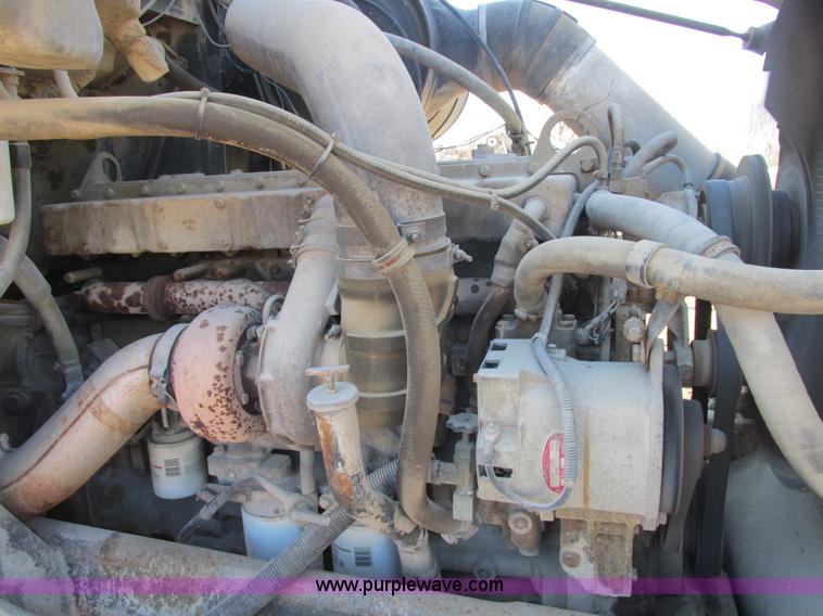 image for item AN9131 1989 International Paystar 5000 mixer truck