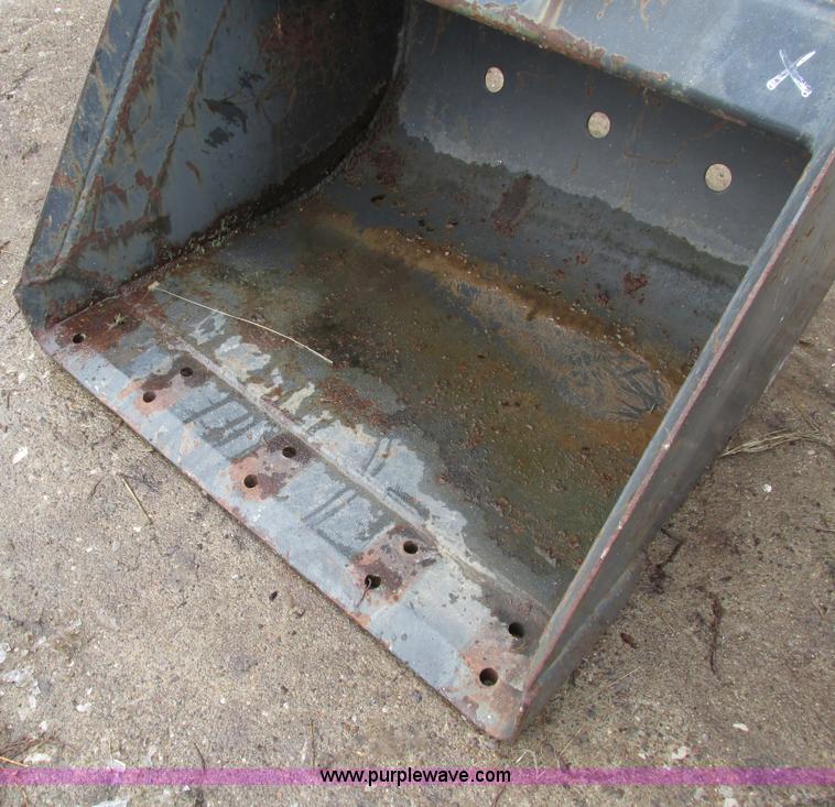 image for item AY9730 (3) Bobcat 331 buckets