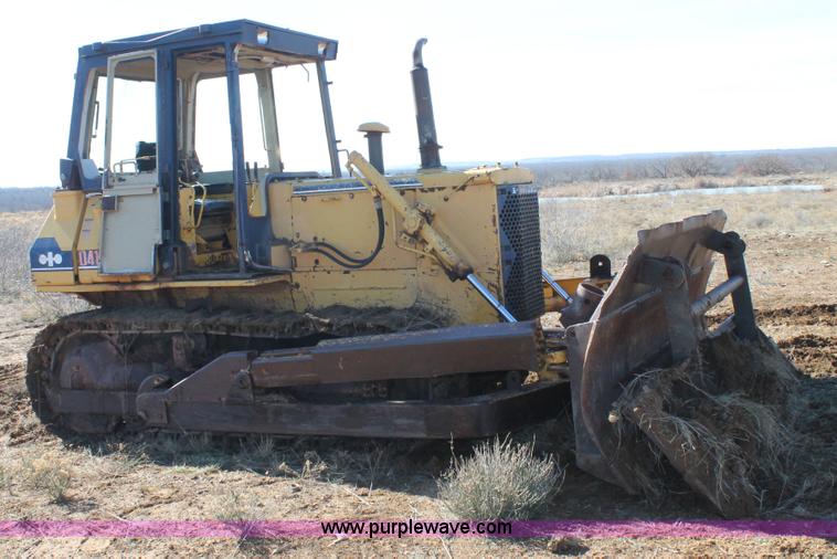 image for item C3717 1996 Komatsu D41E-3 dozer