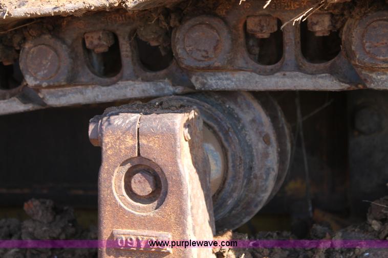 image for item C3717 1996 Komatsu D41E-3 dozer