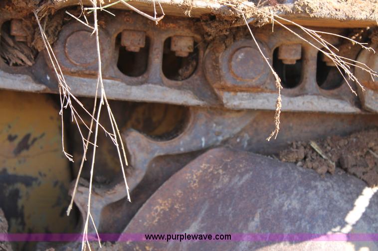 image for item C3717 1996 Komatsu D41E-3 dozer
