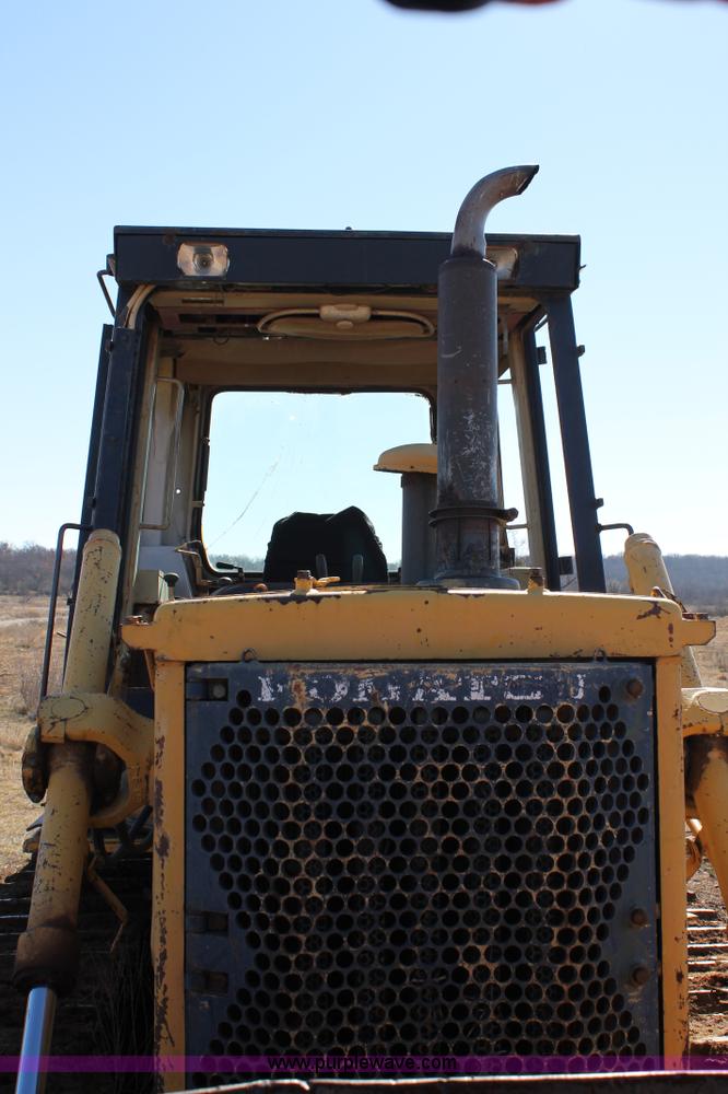 image for item C3717 1996 Komatsu D41E-3 dozer