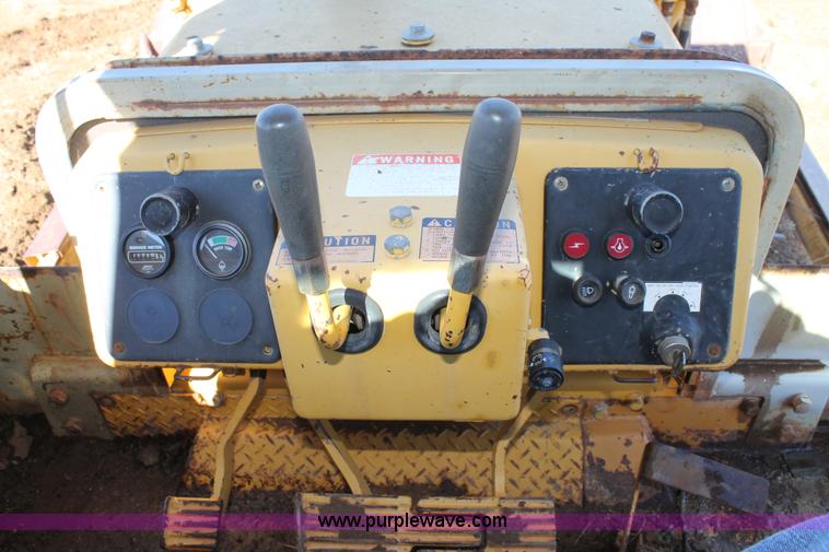 image for item C3717 1996 Komatsu D41E-3 dozer