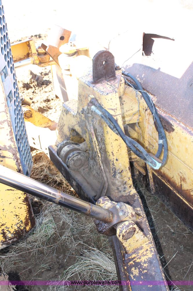 image for item C3717 1996 Komatsu D41E-3 dozer