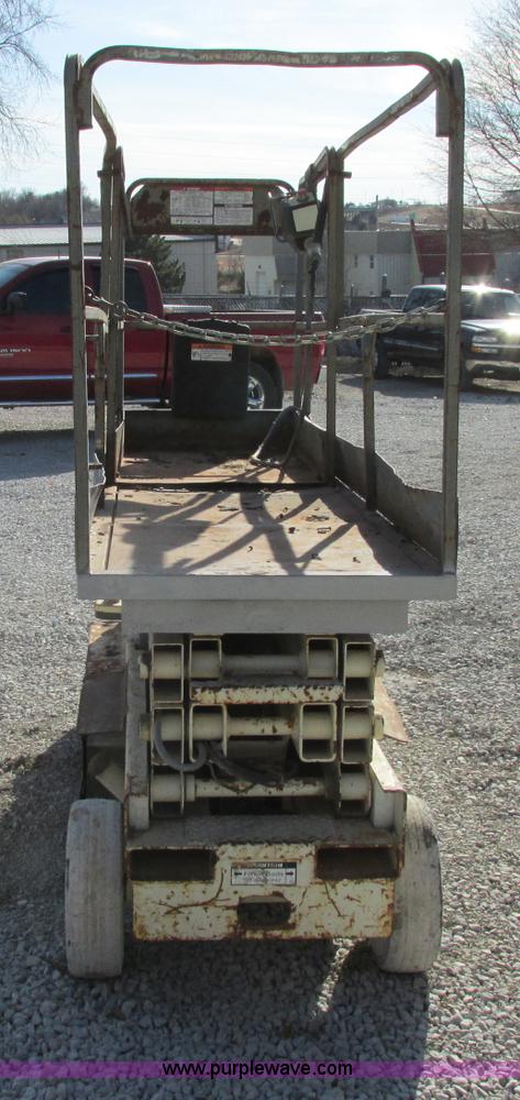 image for item F4849 Terex TS20 scissor lift