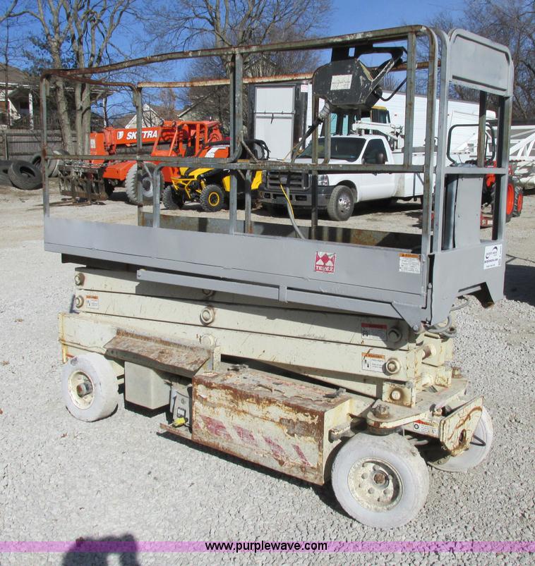 image for item F4850 Terex TS20 scissor lift