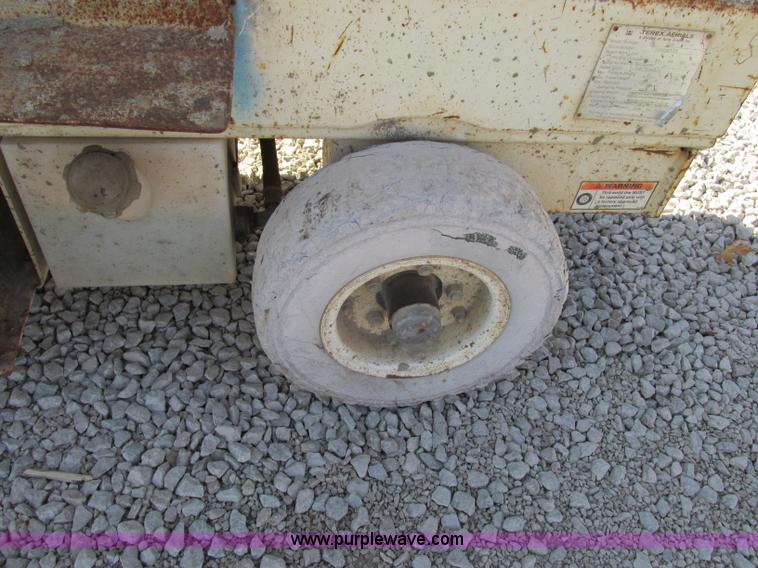 image for item F4850 Terex TS20 scissor lift