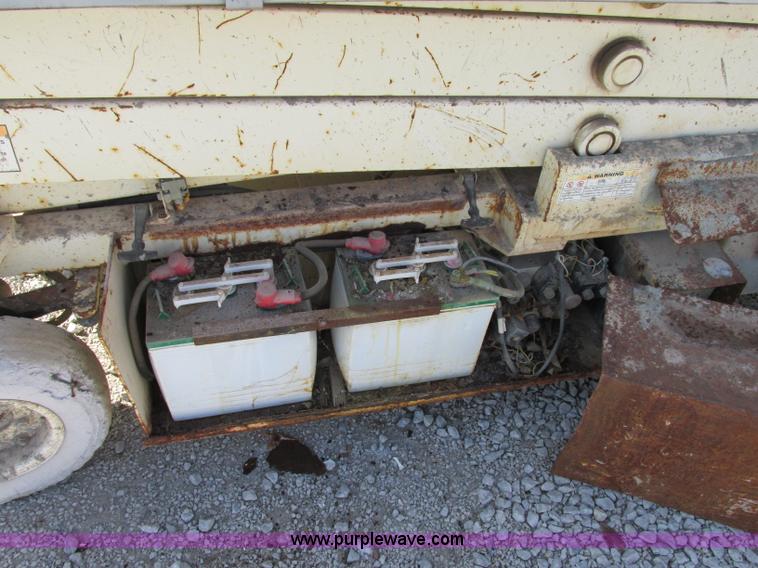 image for item F4850 Terex TS20 scissor lift