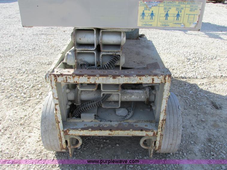 image for item F4851 Mec 193ZES scissor lift