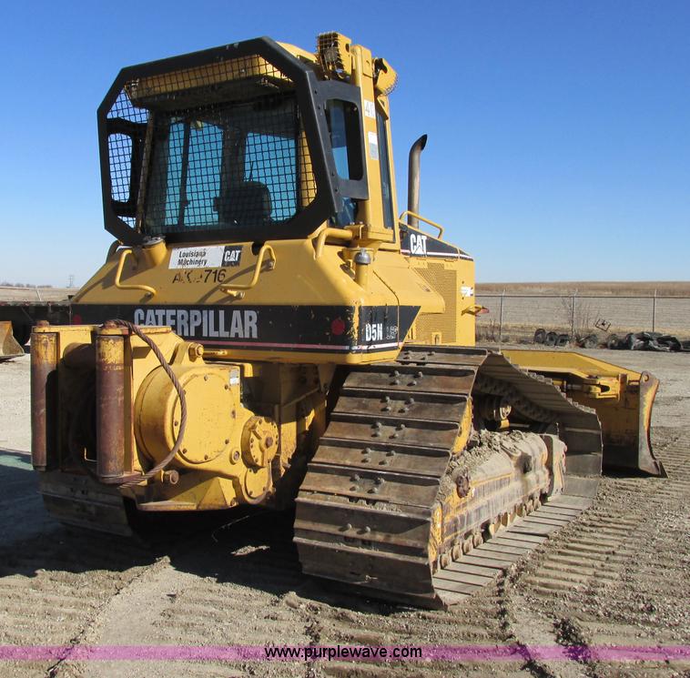 image for item F4853 2004 Caterpillar D5N LGP dozer