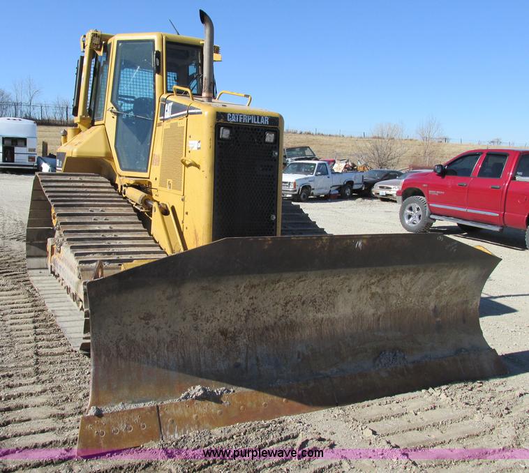 image for item F4853 2004 Caterpillar D5N LGP dozer