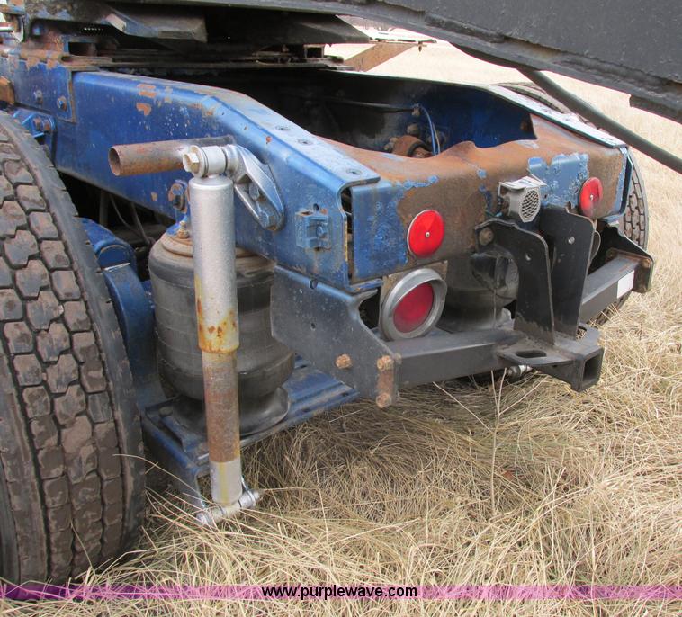 image for item F4854 1998 Western Star 4964EX semi truck