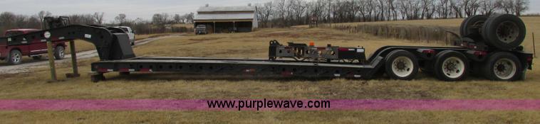 image for item F4857 2001 Fontaine TL50NEB triple axle trailer with stinger