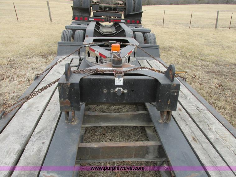 image for item F4857 2001 Fontaine TL50NEB triple axle trailer with stinger