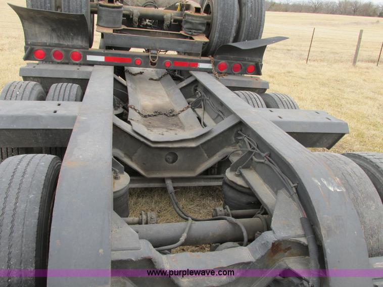 image for item F4857 2001 Fontaine TL50NEB triple axle trailer with stinger