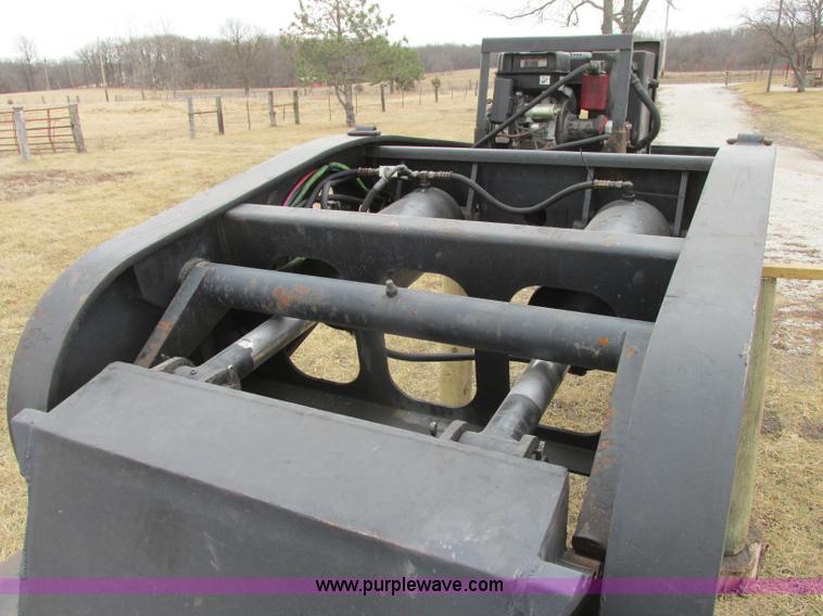 image for item F4857 2001 Fontaine TL50NEB triple axle trailer with stinger