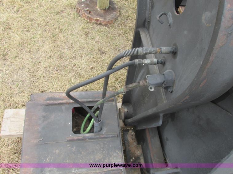 image for item F4857 2001 Fontaine TL50NEB triple axle trailer with stinger