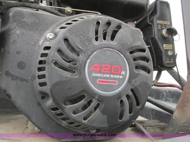 image for item F4857 2001 Fontaine TL50NEB triple axle trailer with stinger