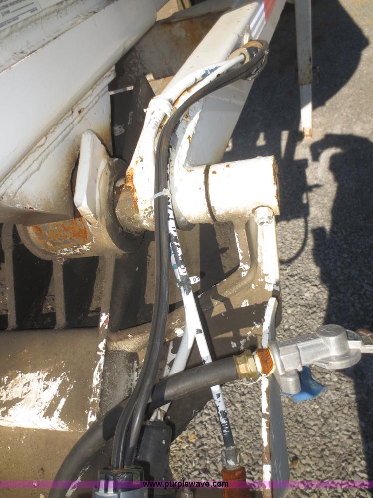 image for item F6648 2000 CPS 32' end dump trailer