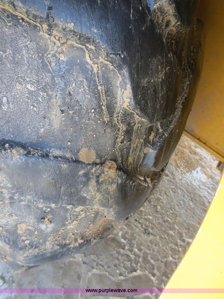 image for item F6753 2003 Komatsu 150 utility backhoe