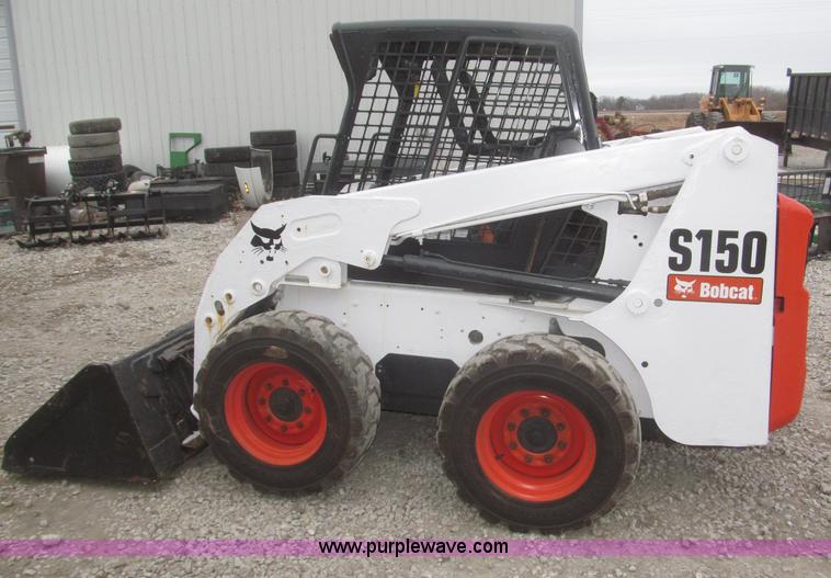image for item F7230 2007 Bobcat S150 skid steer