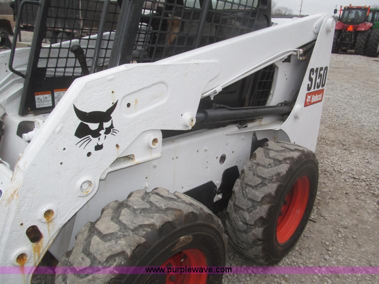 image for item F7230 2007 Bobcat S150 skid steer