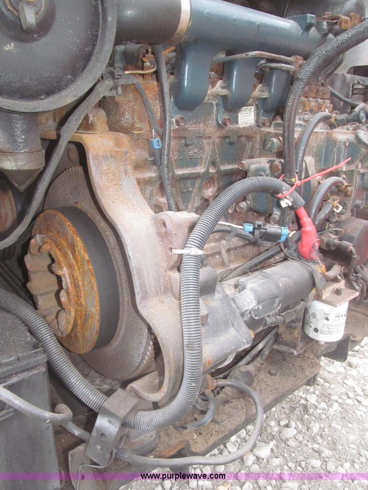 image for item F7230 2007 Bobcat S150 skid steer