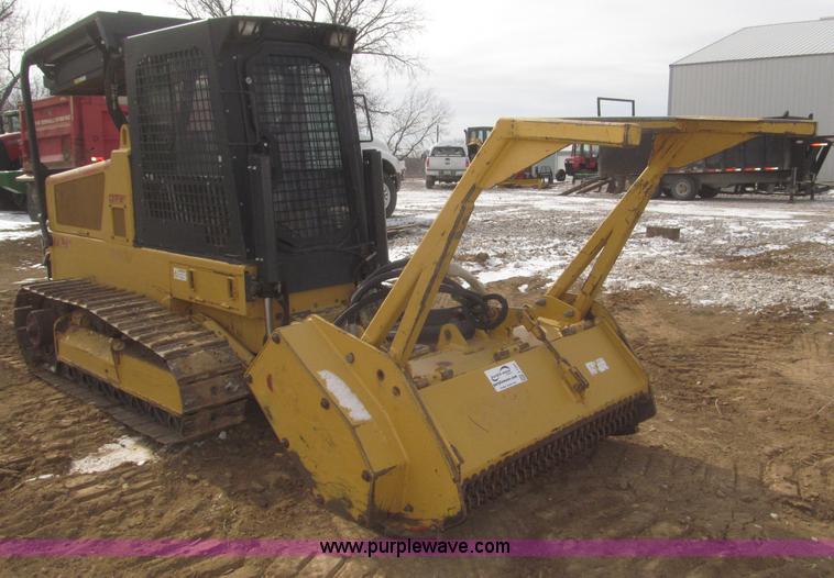 image for item F7231 2007 Rayco C87FM XP Super Crawler brush cutter