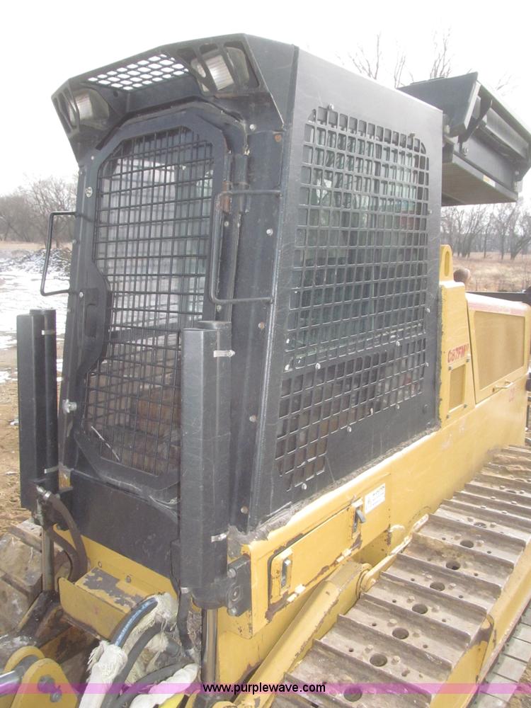 image for item F7231 2007 Rayco C87FM XP Super Crawler brush cutter